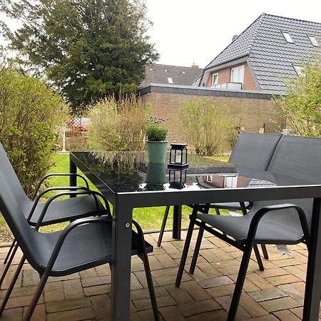 Ferienwohnung Wattn Kiste Ahoi Buesum Exterior foto